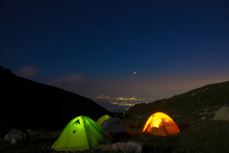 夜全景在徒步旅行