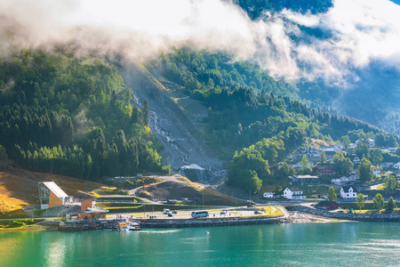 Loen, 挪威 Skylift 缆车以上 Nordfjord