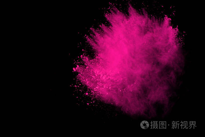 抽象粉红色粉末爆炸黑色背景.