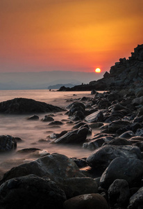 克里米亚海岸夏季假期海日落风景