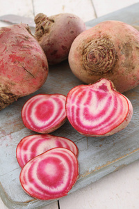 准备新鲜健康 beetroots