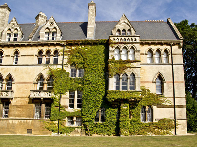 牛津基督教堂学院，