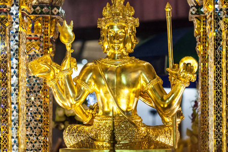 泰国曼谷爱侣湾神社 Phrom 雕像