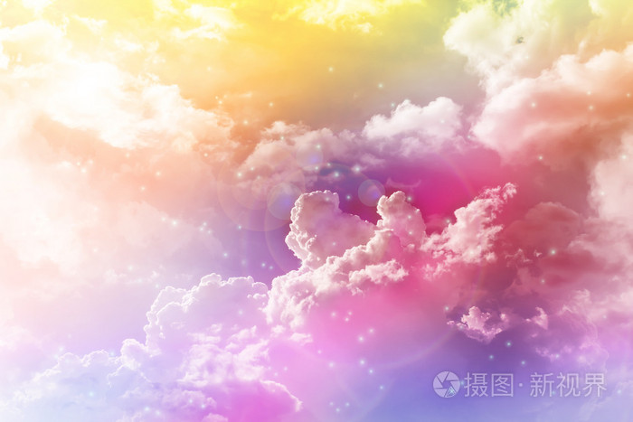 镜头光晕梦幻般蓬松彩云满天