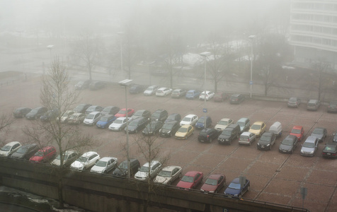在雾中停车, 顶视图