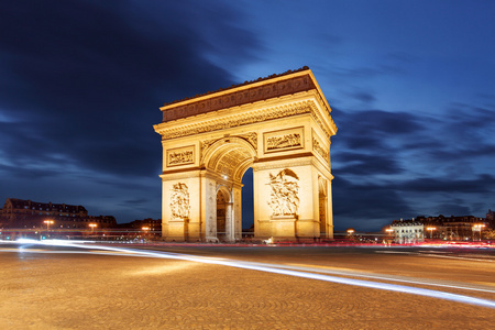 凯旋门和光迹，巴黎