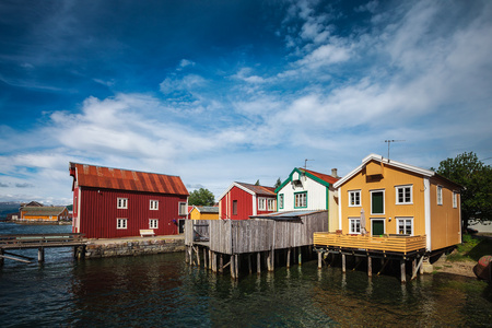Mosjoen 挪威旧彩色的房子