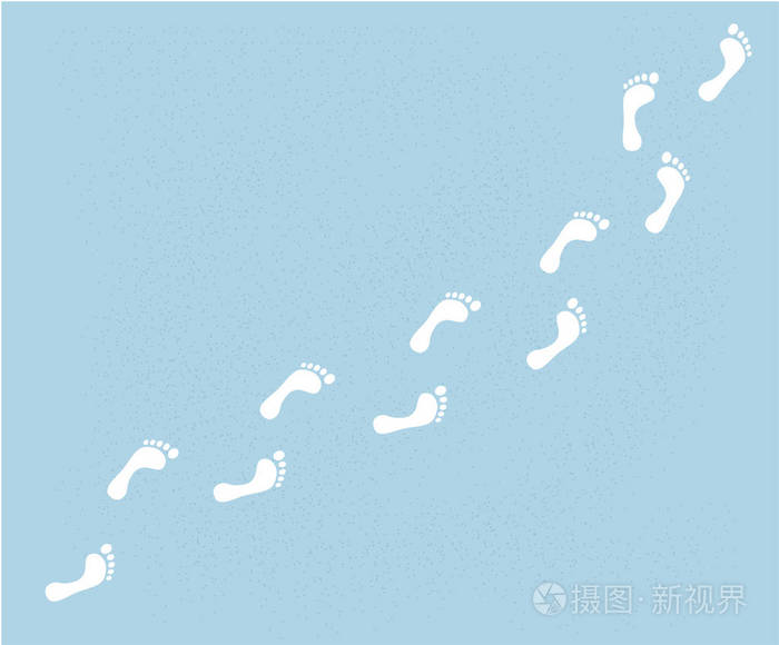 雪人脚印在雪地上.大脚步行