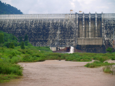 khun dan prakan chon水坝