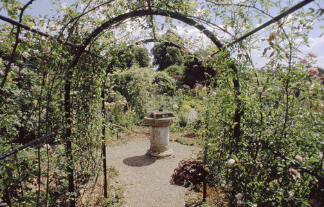 英国富丽堂皇的花园