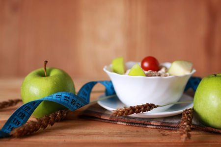 早餐饮食水果苹果厘米图片