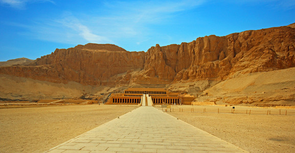Anscient 卡纳克神庙卢克索被毁的底比斯埃及