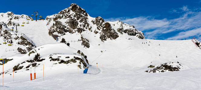 在 Obertauern 的滑雪坡 10a