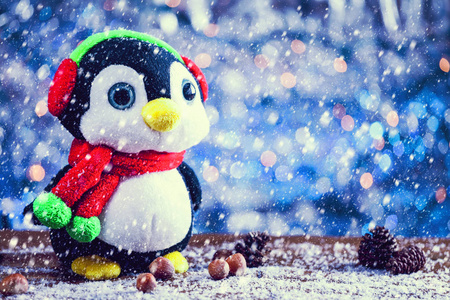 雪落可爱快乐企鹅圣诞玩具 Smiling.Vintage 筛选器应用