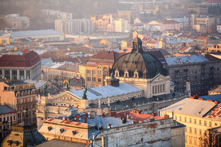 利沃夫, 城市景观, 历史市中心, 乌克兰。solomiya krushelnytska lviv 国家歌剧和芭蕾学术剧院