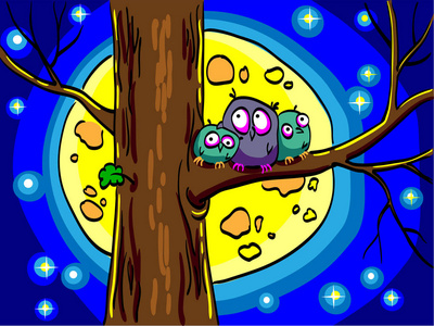 三个坐在一棵树上的猫头鹰图片