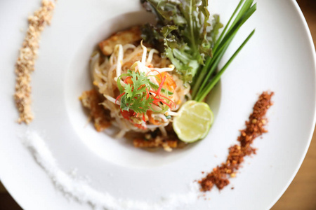 泰国食品 padthai 虾仁炒面