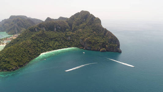 永格森湾 叫猴子滩，一部分的标志性热带皮皮岛，泰国空中无人机图片