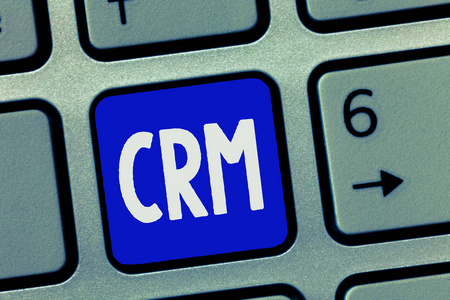 显示 Crm 的文本符号. 管理组织隶属关系的概念性照片策略