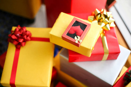 圣诞礼品盒与装饰, 圣诞节庆祝活动和快乐新年