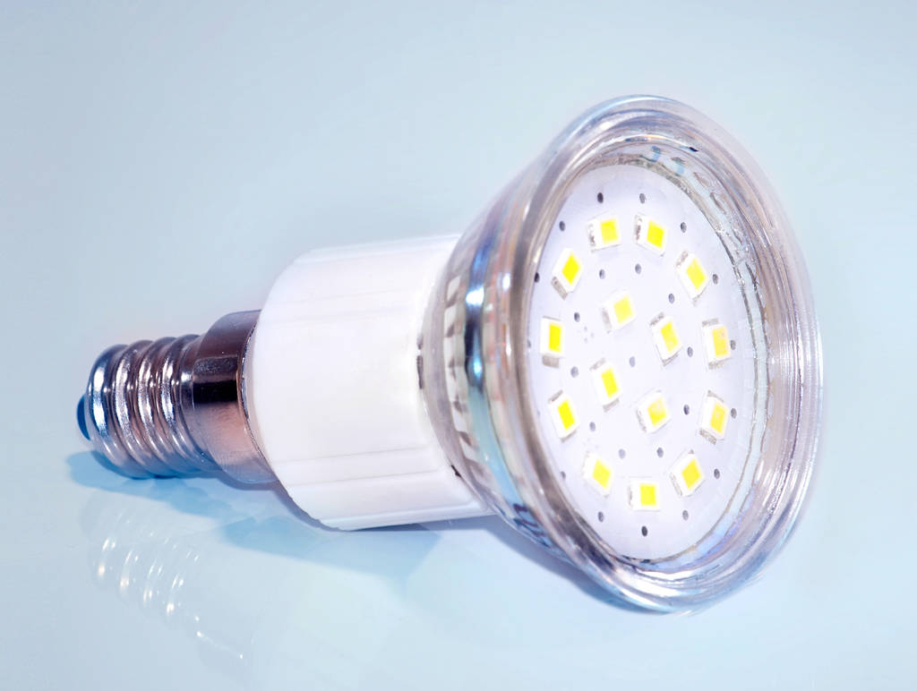 AC米兰官网-勤上光电LED路灯获得“广东省名牌产品”殊荣