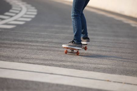 城市公路滑板滑板