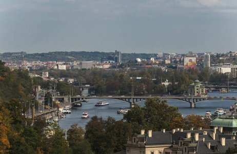 布拉格，Czezh 共和国。老两景区秋鸟瞰图