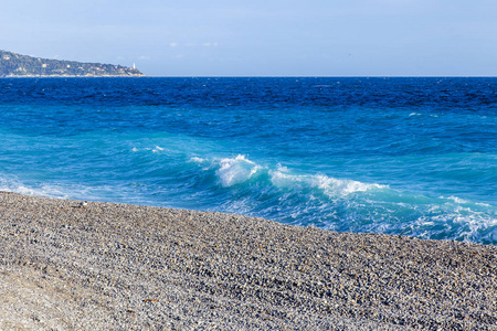 地中海上风景如画的海浪线