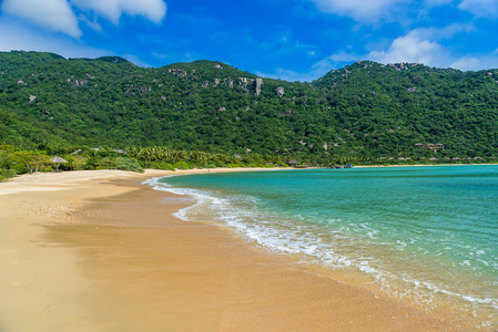 越南海岸的美丽海滩宁厢湾