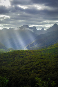 峡湾国家公园暴风雨景观, 新西兰南部
