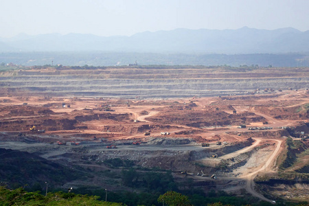泰国南邦府的梅卫生部褐煤矿