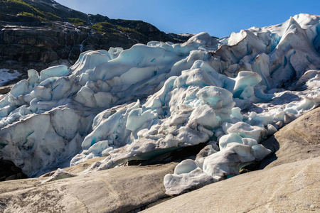 Nigardsbreen 冰川景观, 美丽的大 Jostedalsbreen 冰川的手臂。Nigardsbreen 位于 Jos