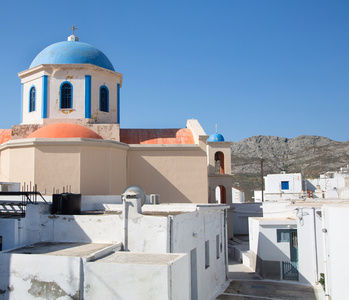希腊基克拉泽斯群岛上的 serifos 大教堂
