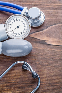 血压计和听诊器
