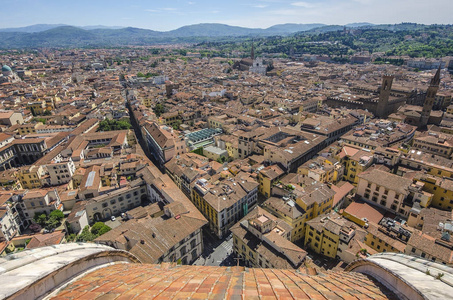 pohled z katedrly santa maria del fiore ve Florencii, Itlie