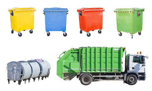 垃圾车与城市回收站