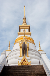 泰国寺舍利塔