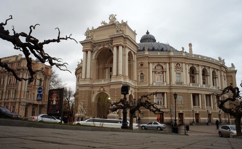 在敖德萨的歌剧和芭蕾舞剧院的视图