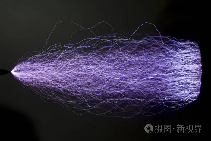 火花放电物理现象