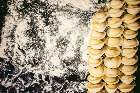 手板模型制作饺子在家里在厨房里
