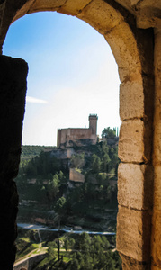 在阿拉尔，卡斯蒂利亚拉曼查，西班牙中世纪城堡