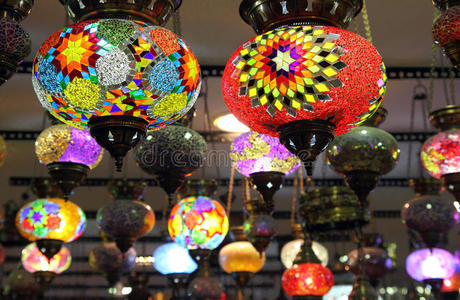 土耳其传统五彩灯