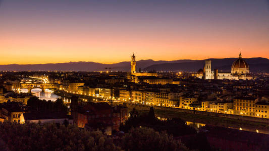 从米开朗基罗广场，意大利佛罗伦萨市到日落时查看