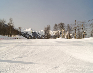 宽阔的滑雪坡