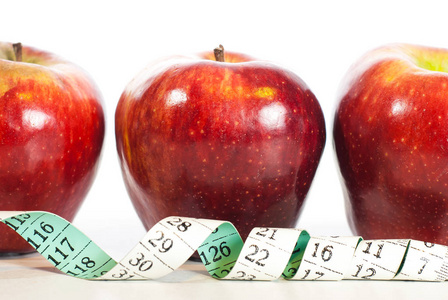 红苹果 fitnes 概念与厘米