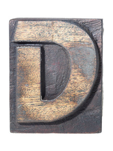 木制的 D 字体
