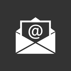 邮件信封图标矢量孤立在黑色背景上。电子邮件平面矢量图的符号