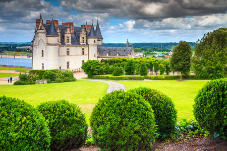 精彩著名城堡的奥尔良，法国卢瓦尔河谷的欧洲