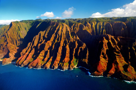 壮观的 Na Pali 海岸