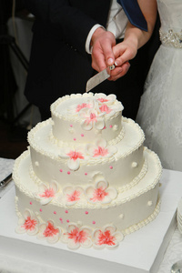 甜蜜的婚礼蛋糕
